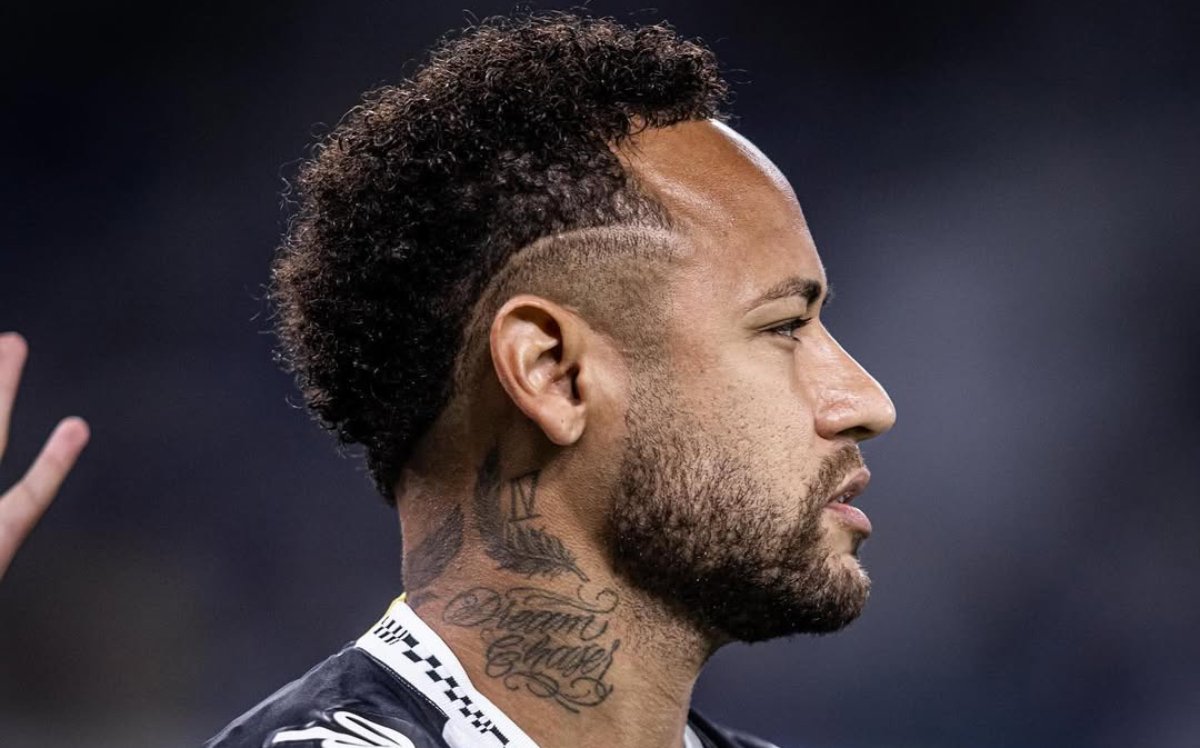 Neymar se revolta com pênalti polêmico contra o Santos: “Tem que profissionalizar”