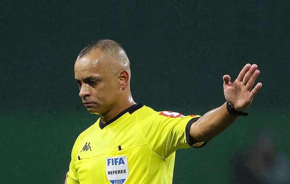 CBF defende Wilton Pereira Sampaio depois de polêmica em Flamengo x Palmeiras