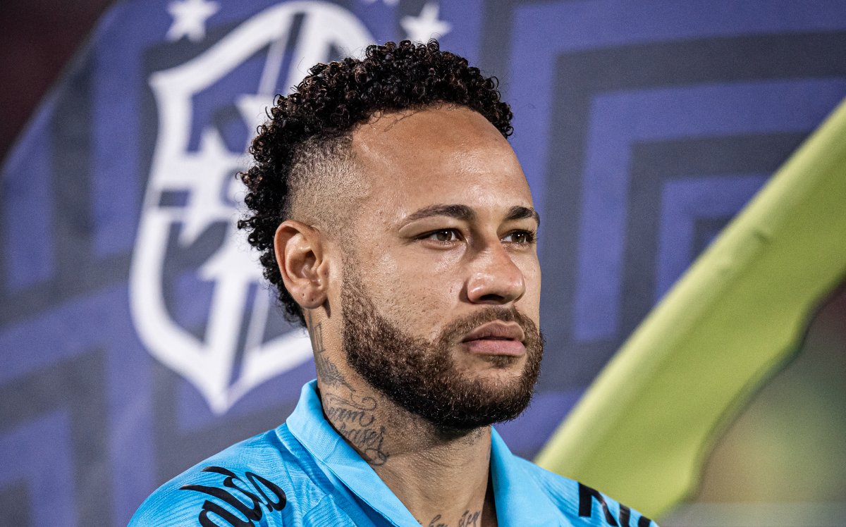 Reclamações de Neymar geram revolta no elenco do Santos e aumentam pressão na Série A 2025