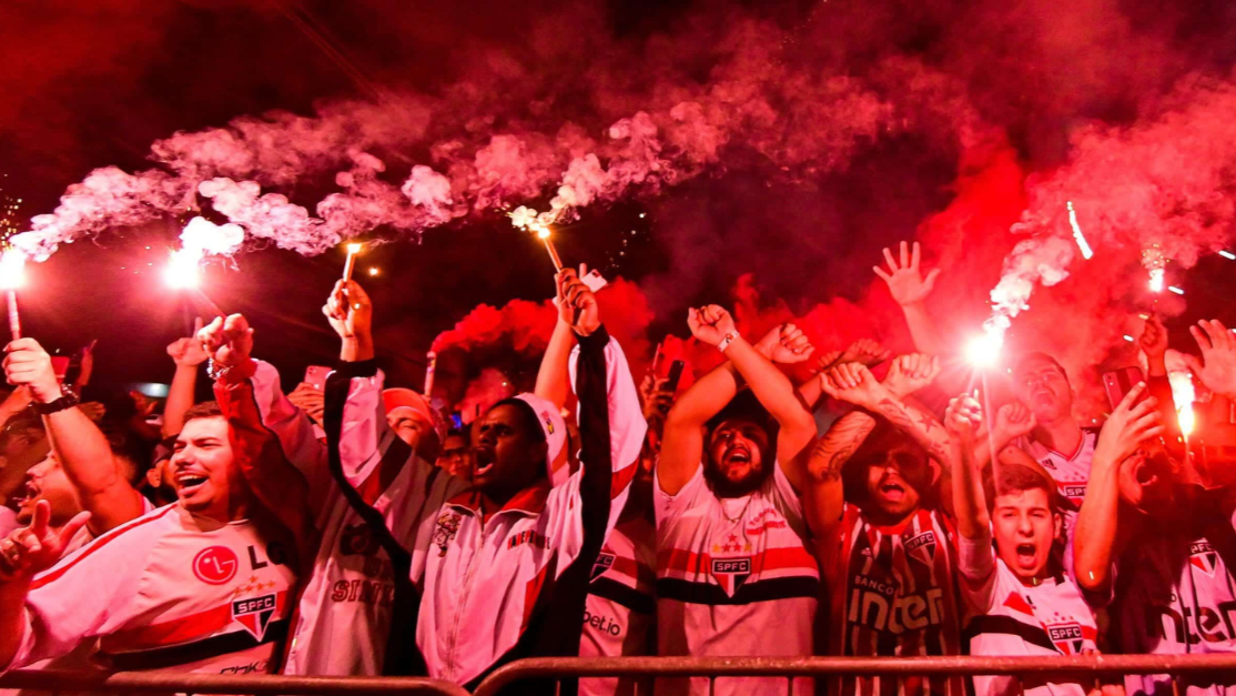 Quais são as torcidas mais barulhentas do Brasil? Onde a paixão se mede em decibéis