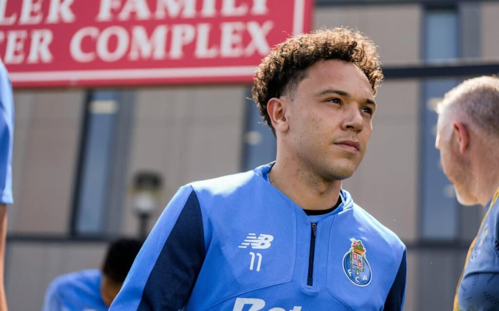 Flamengo e Palmeiras ofereceram 25 milhões de euros por Pepê, mas Porto rejeitou vender o atacante