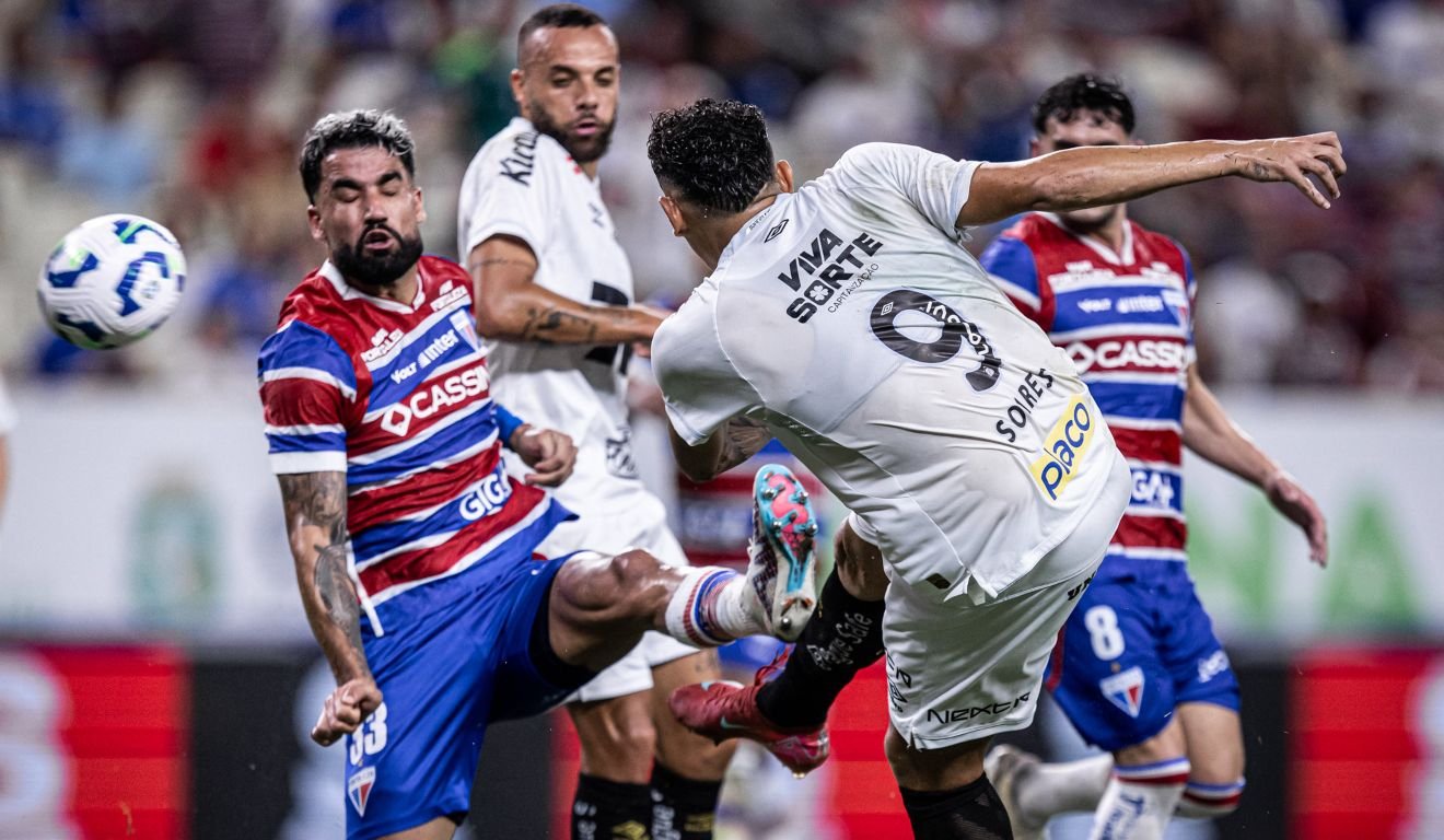 Empate entre Santos e Fortaleza aumenta drama no Brasileirão; Neymar volta aos gramados