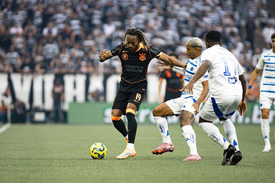 O futebol está a ficar aborrecido. E não é só nostalgia.